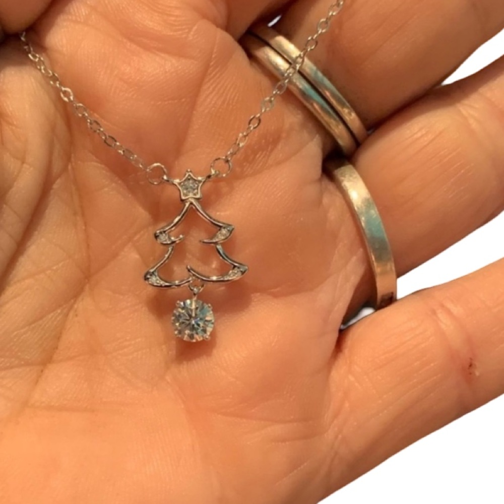 Moissanite Limited edition Christmas Tree Necklace 0.65 ctw